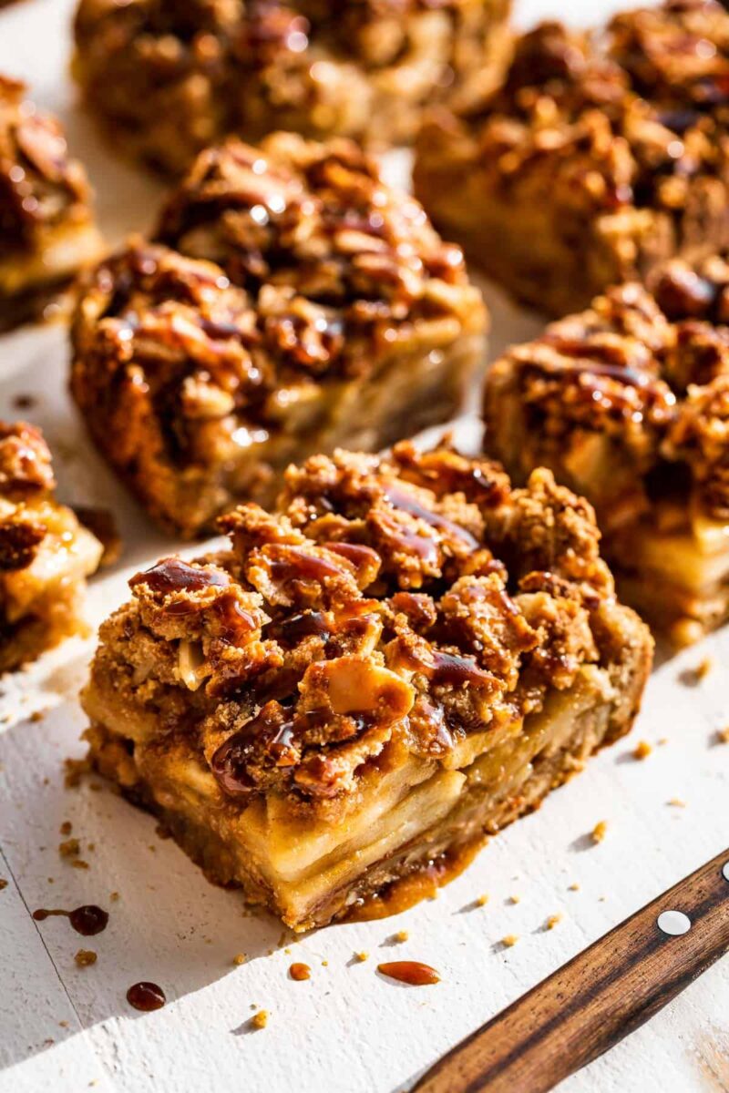 gluten-free-apple-pie-bars-get-inspired-everyday-10