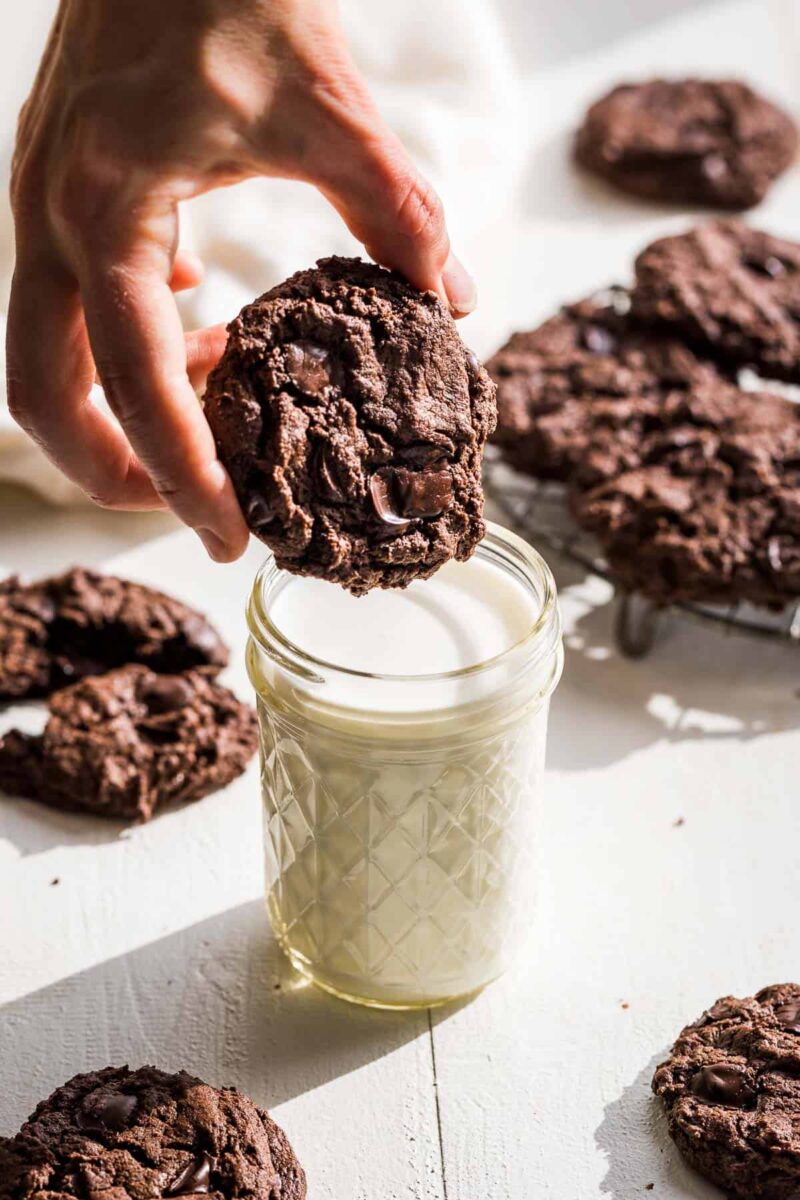 chocolate-almond-butter-cookies-get-inspired-everyday-13